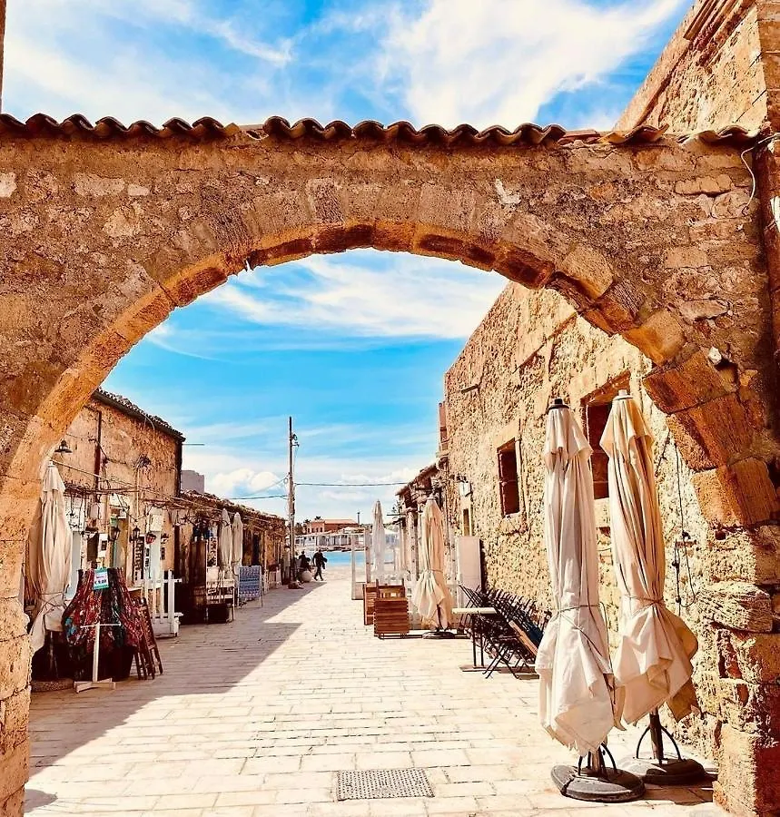 Il Promontorio Casa Vacanze 파키노 펜션